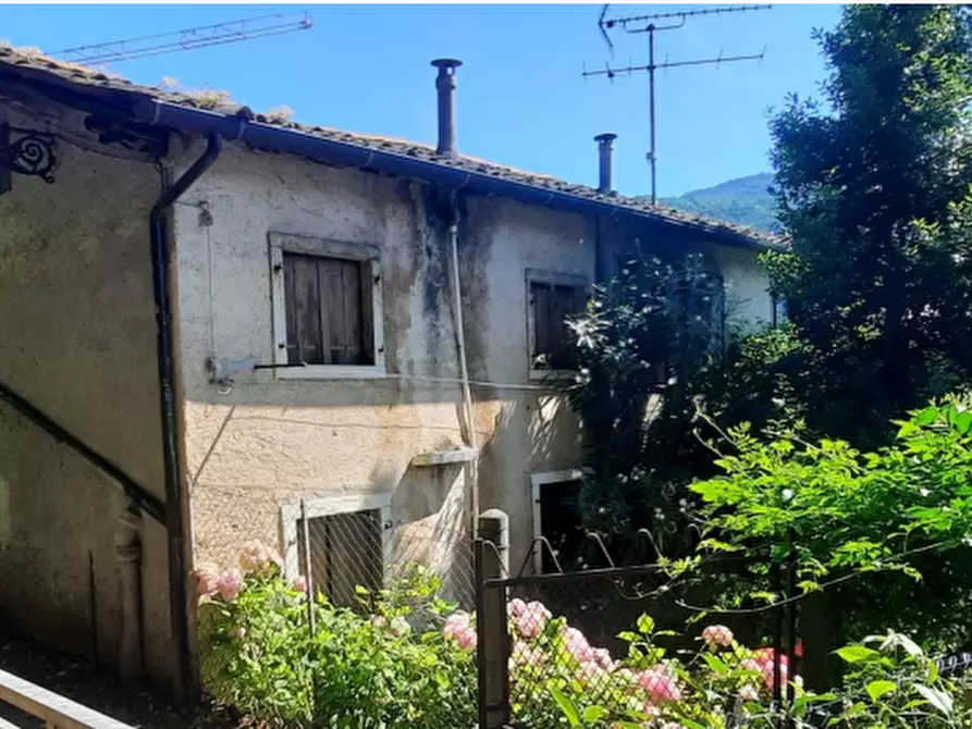 Immagine 2 di Appartamento in vendita  in Vicolo Valle a Valdagno