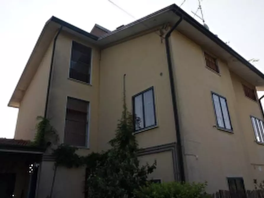 Immagine 7 di Appartamento in vendita  in Via Bugano a Longare