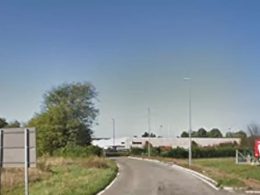 Immagine 7 di Capannone industriale in vendita  in Via Delle Lavagne a Tradate