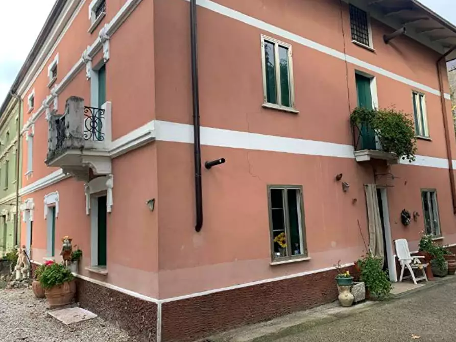 Immagine 2 di Casa indipendente in vendita  in Via Rialto a Cogollo Del Cengio