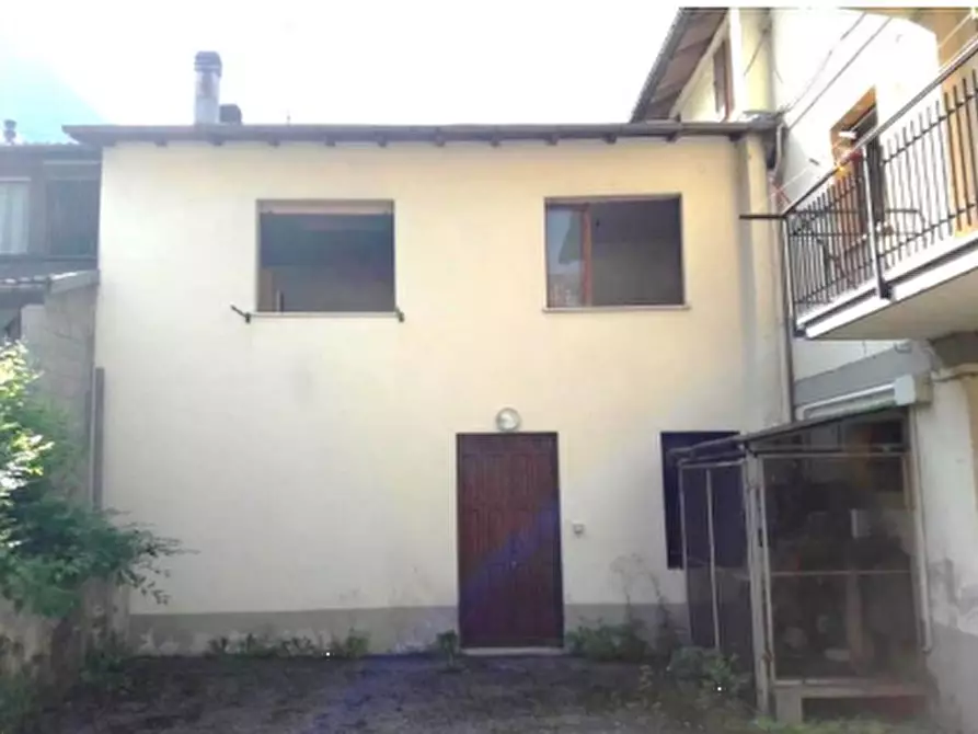 Immagine 6 di Magazzino in vendita  in Via Nuova a Fonzaso
