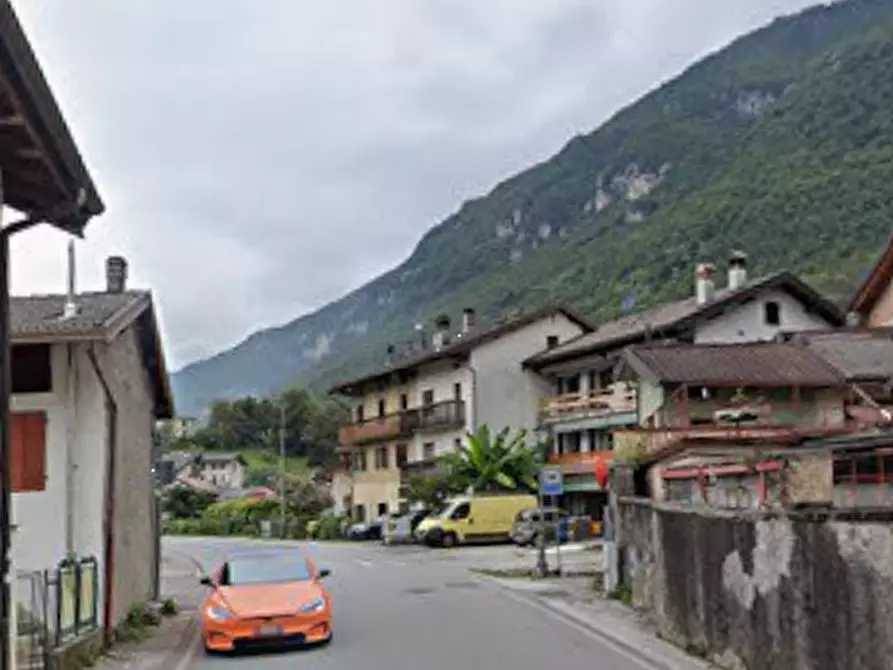Immagine 8 di Magazzino in vendita  in Via Nuova a Fonzaso