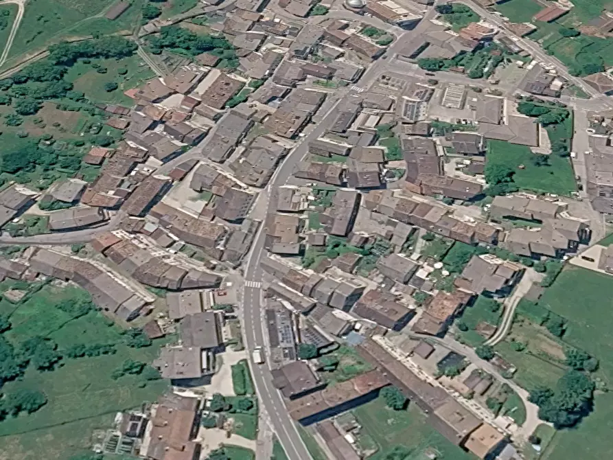 Immagine 10 di Magazzino in vendita  in Via Nuova a Fonzaso