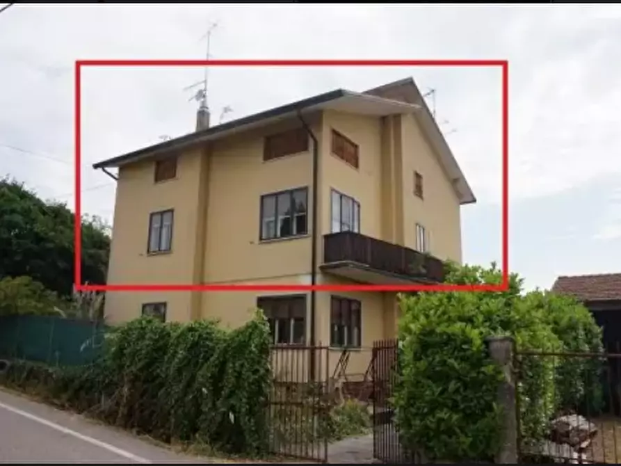 Immagine 2 di Appartamento in vendita  in Via Bugano a Longare