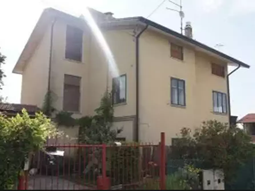 Immagine 4 di Appartamento in vendita  in Via Bugano a Longare