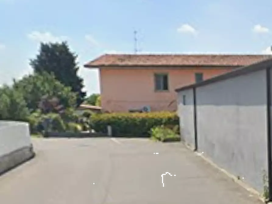 Immagine 3 di Appartamento in vendita  in Via Milano a Chiari
