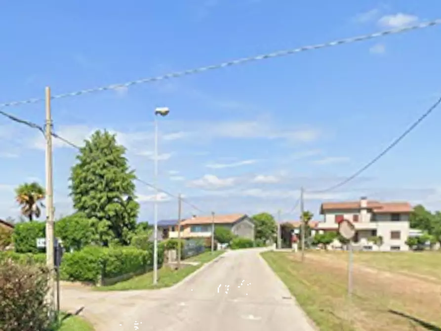 Immagine 12 di Rustico / casale in vendita  in Via Campagna a Istrana
