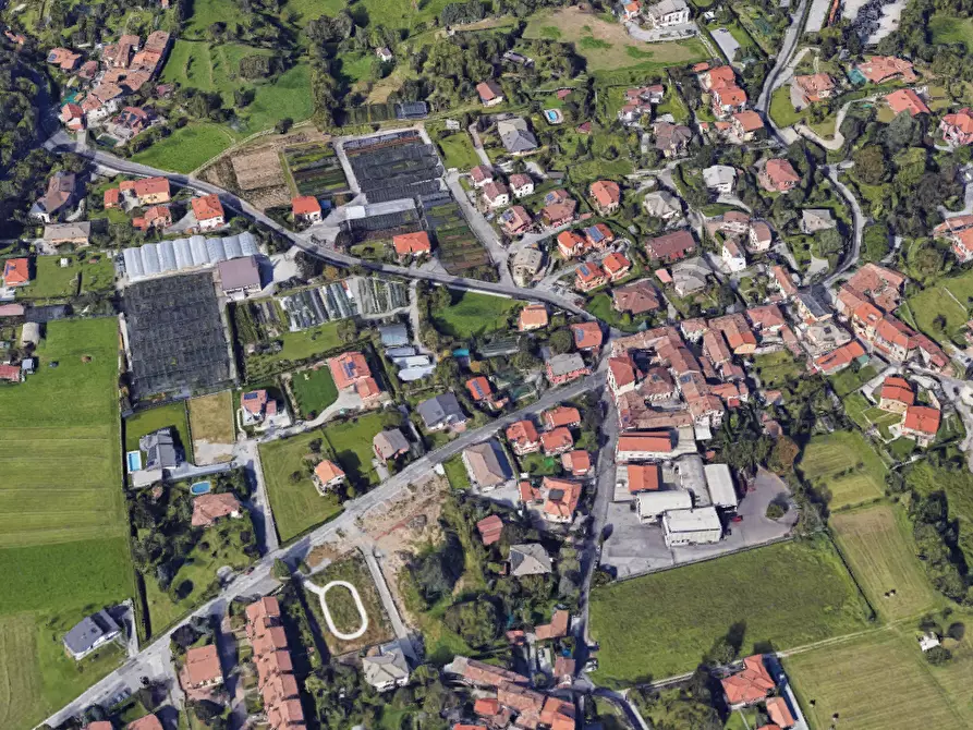 Immagine 19 di Capannone industriale in vendita  in Via Niccolò Tommaseo a Erba