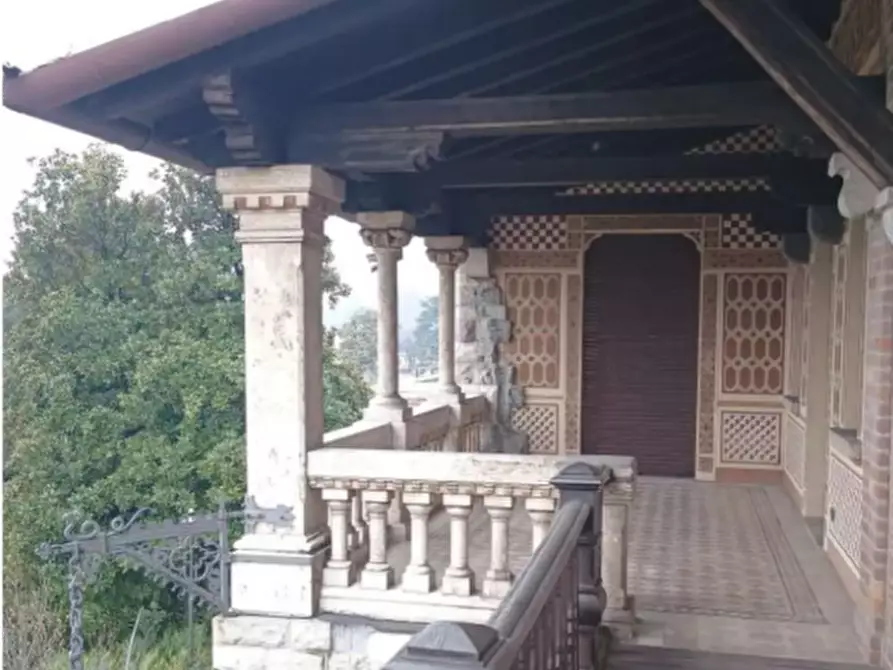 Immagine 5 di Villa in vendita  in via Andrea Colombo a Tremezzina