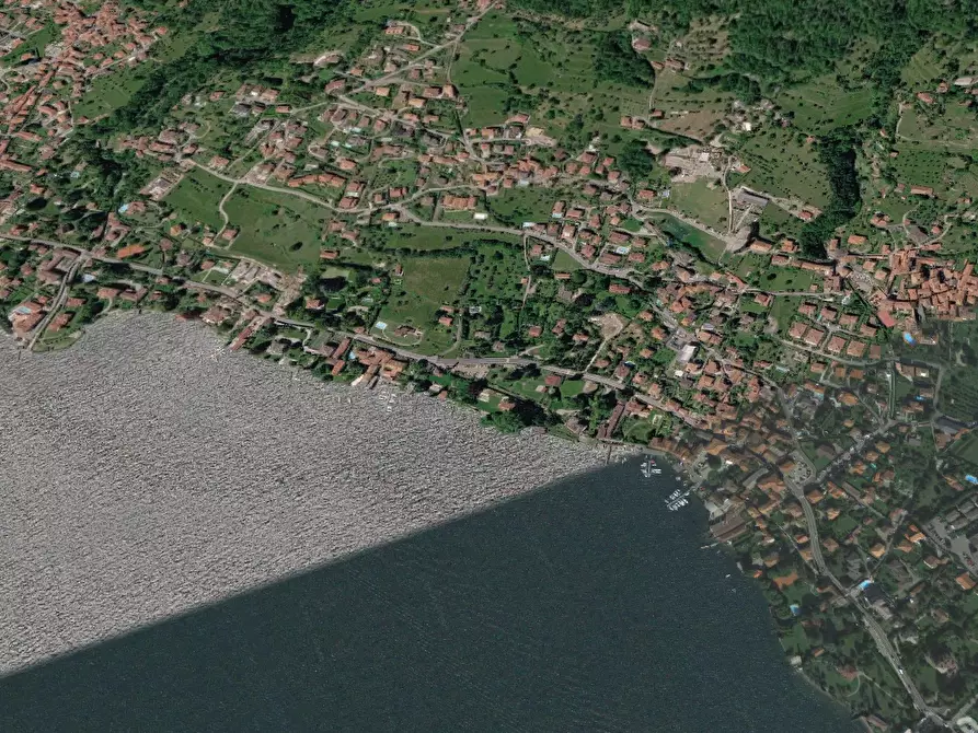Immagine 21 di Villa in vendita  in via Andrea Colombo a Tremezzina