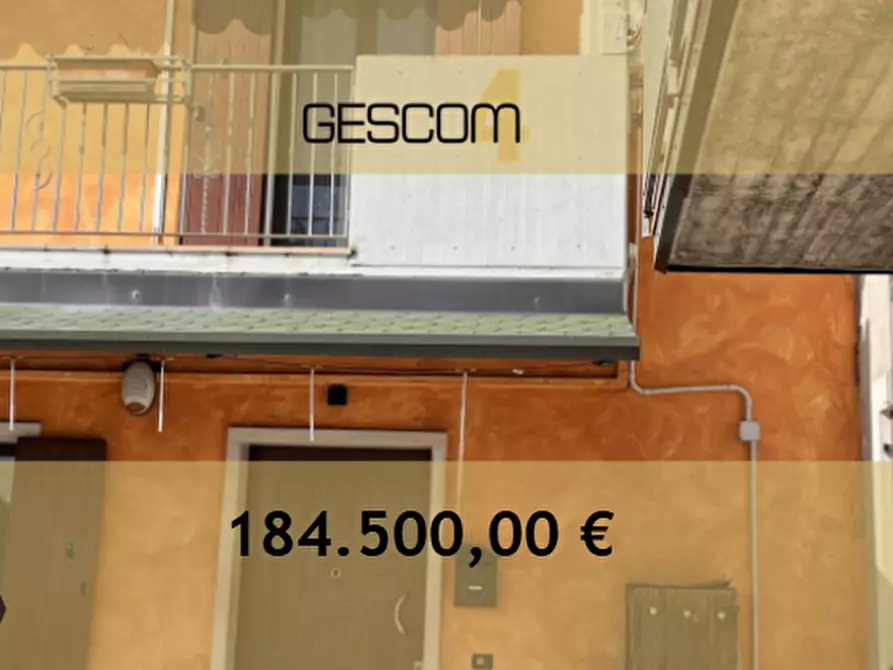 Immagine 1 di Porzione di casa in vendita  in Località Piombine a Villafranca Di Verona