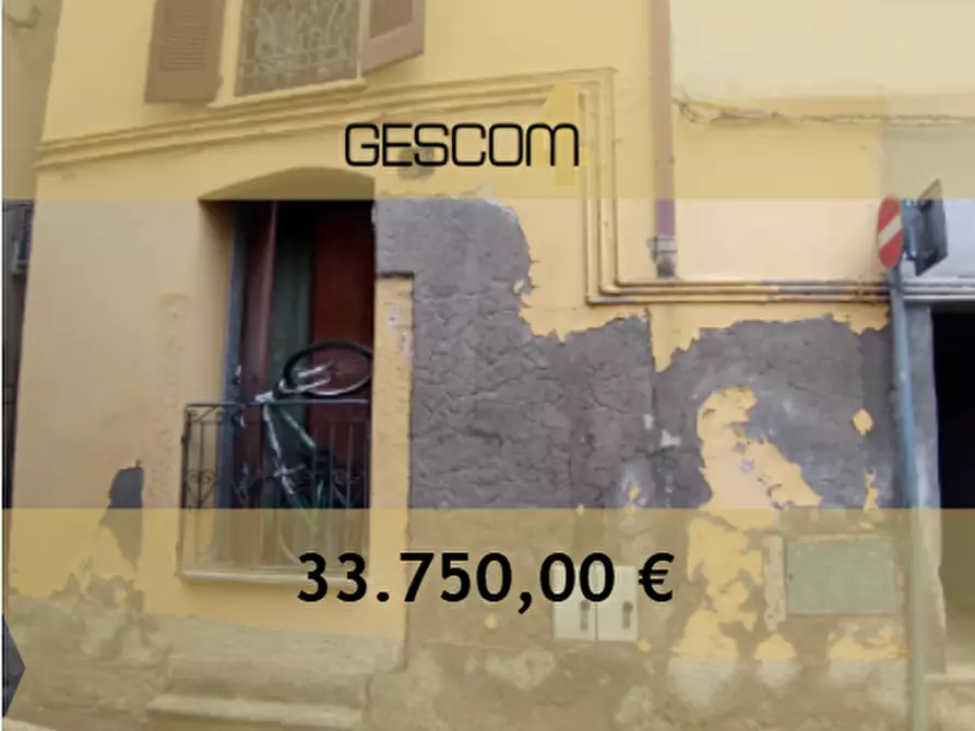 Immagine 1 di Appartamento in vendita  in Via Montello a Cantù