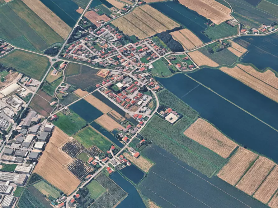 Immagine 13 di Negozio in vendita  in Via Da Rio a Due Carrare