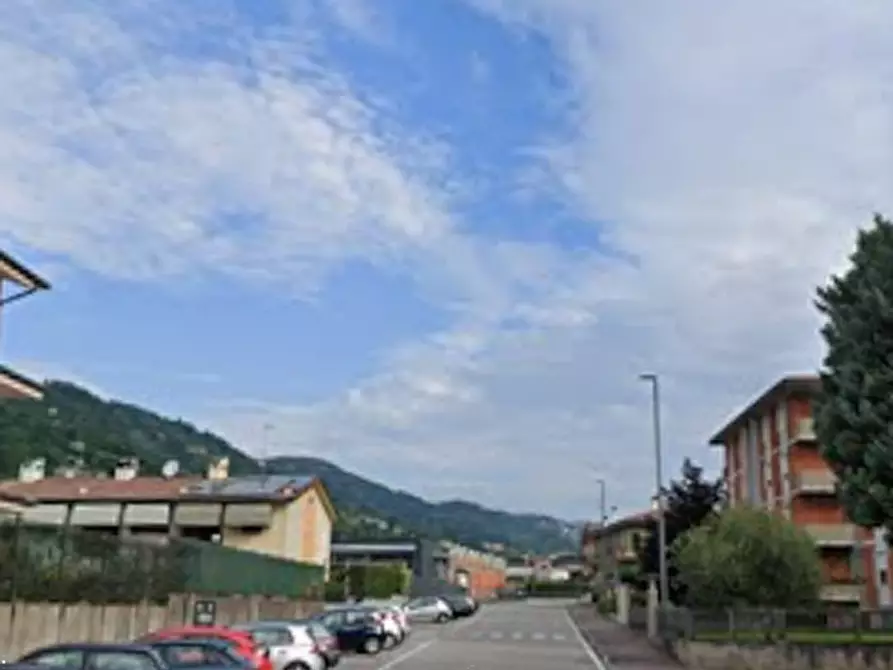Immagine 11 di Appartamento in vendita  in Via Torino a San Giovanni Ilarione