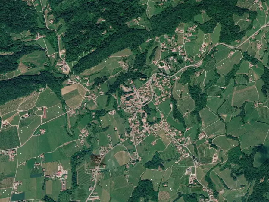 Immagine 5 di Magazzino in vendita  in Viale degli Alpini a Refrontolo