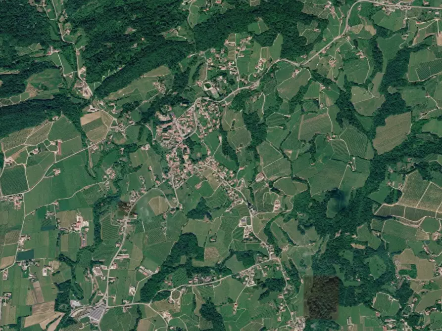 Immagine 6 di Magazzino in vendita  in Viale degli Alpini a Refrontolo