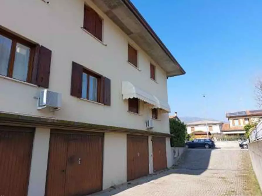 Immagine 6 di Appartamento in vendita  in via Michelangelo Buonarroti a Cordignano