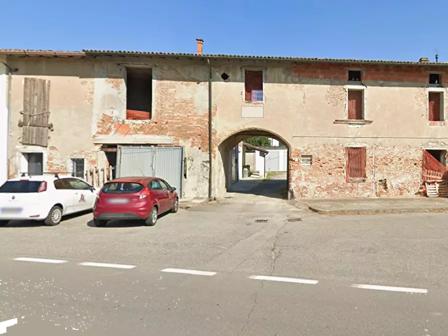Immagine 3 di Rustico / casale in vendita  in Via Martiri della Liberta a San Rocco Al Porto