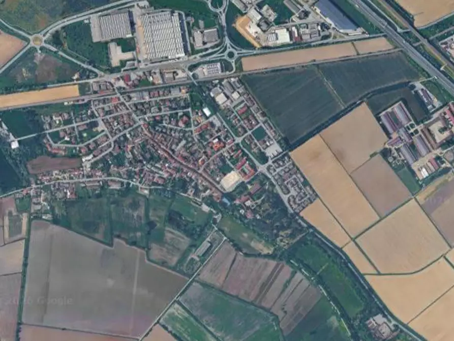 Immagine 16 di Appartamento in vendita  in Via XXV Aprile a Ospedaletto Lodigiano