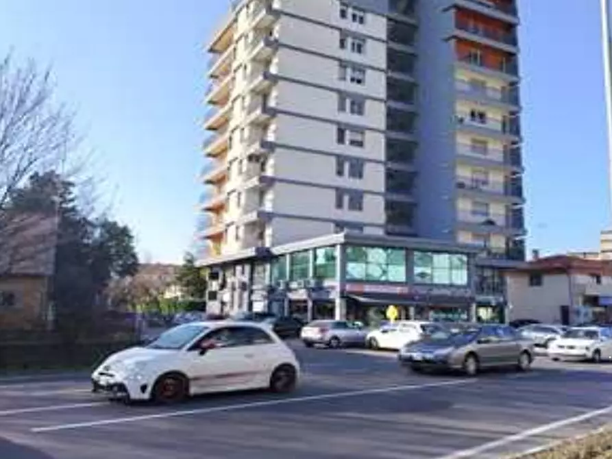 Immagine 2 di Negozio in vendita  in Viale Trieste a Portogruaro