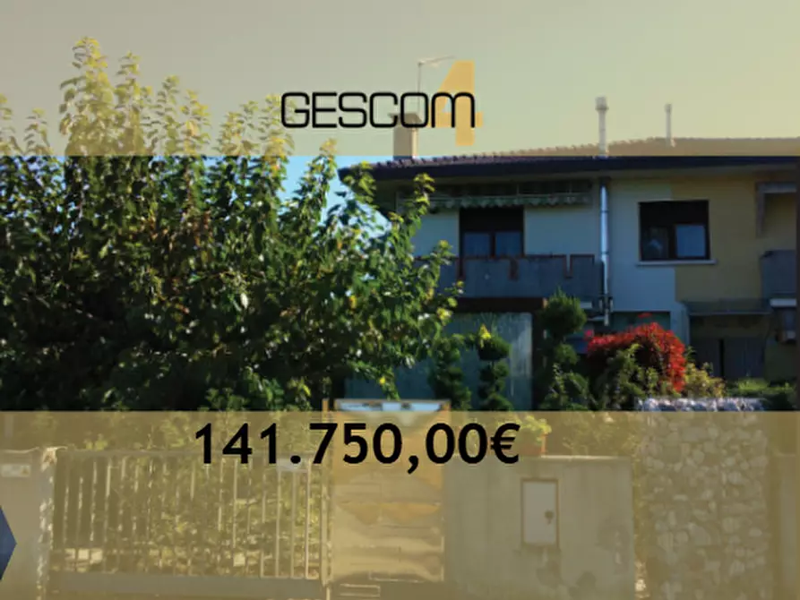 Immagine 1 di Porzione di casa in vendita  in Via Avenali a Riese Pio x