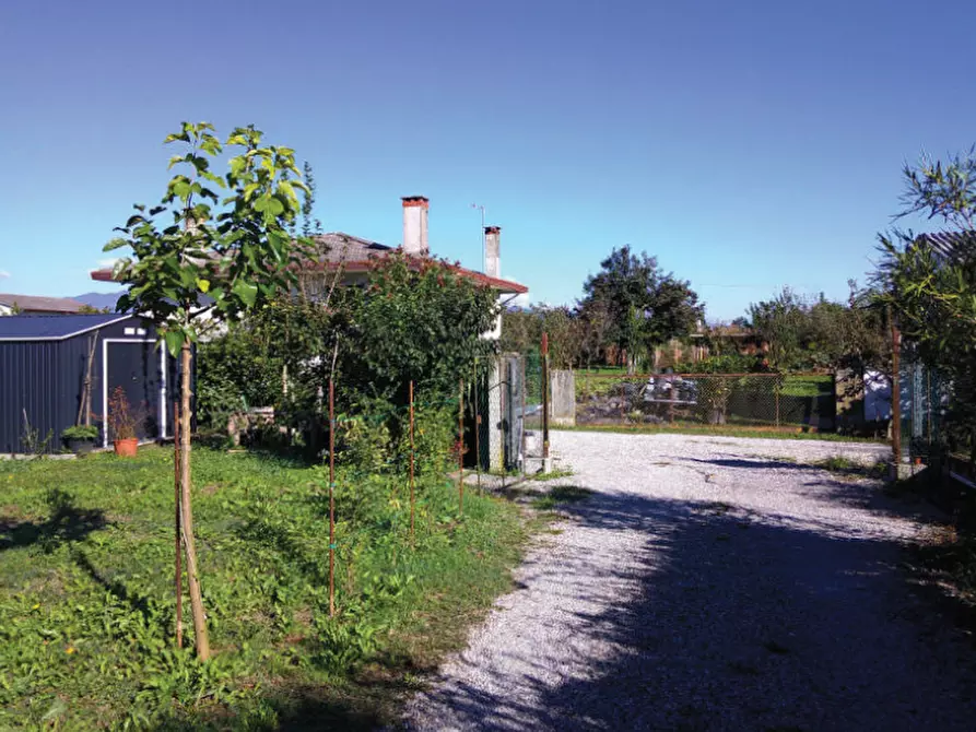 Immagine 8 di Porzione di casa in vendita  in Via Avenali a Riese Pio x