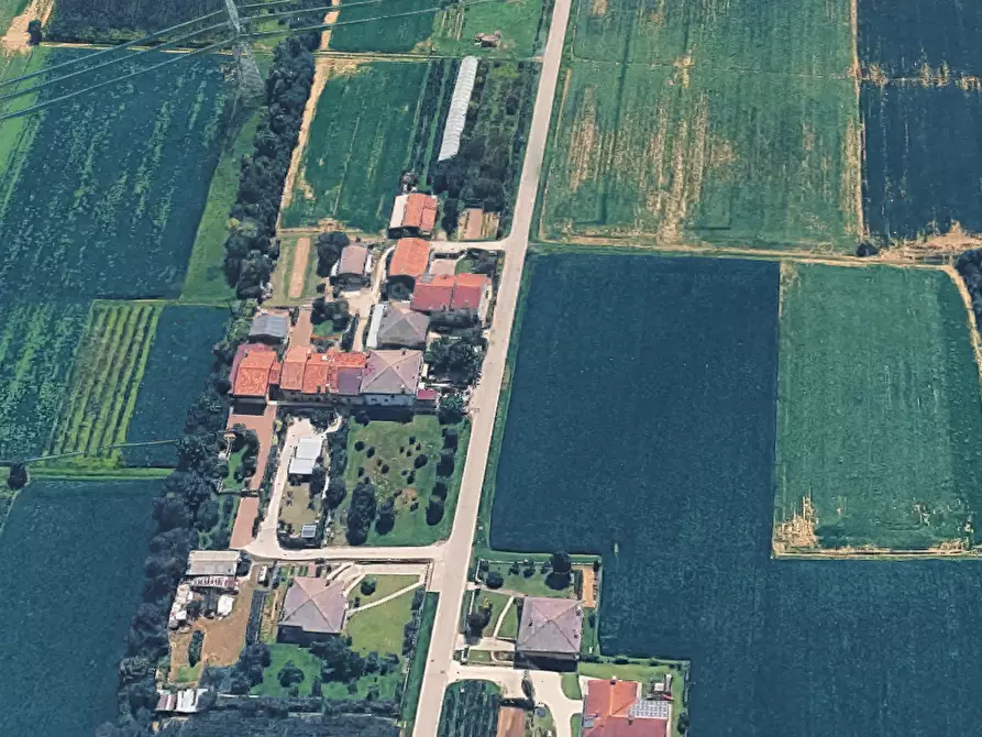 Immagine 13 di Porzione di casa in vendita  in Via Avenali a Riese Pio x