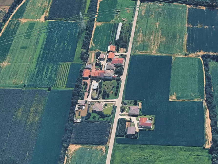 Immagine 14 di Porzione di casa in vendita  in Via Avenali a Riese Pio x