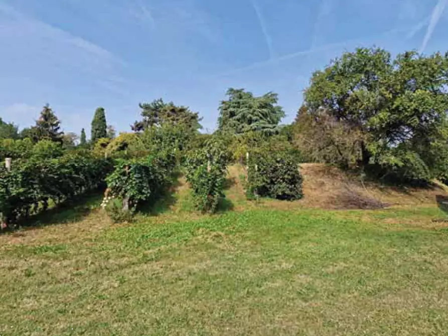 Immagine 31 di Villa in vendita  in Corso Giuseppe Mazzini a Montebelluna
