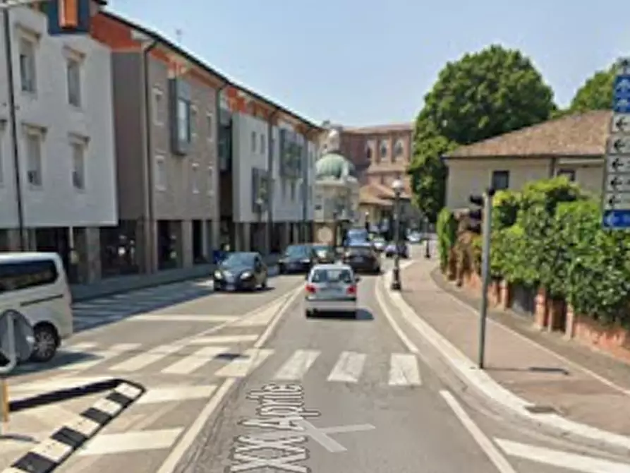Immagine 44 di Villa in vendita  in Corso Giuseppe Mazzini a Montebelluna