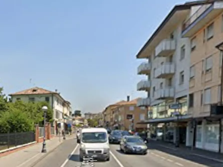 Immagine 2 di Ufficio in vendita  in Corso Giuseppe Mazzini a Montebelluna