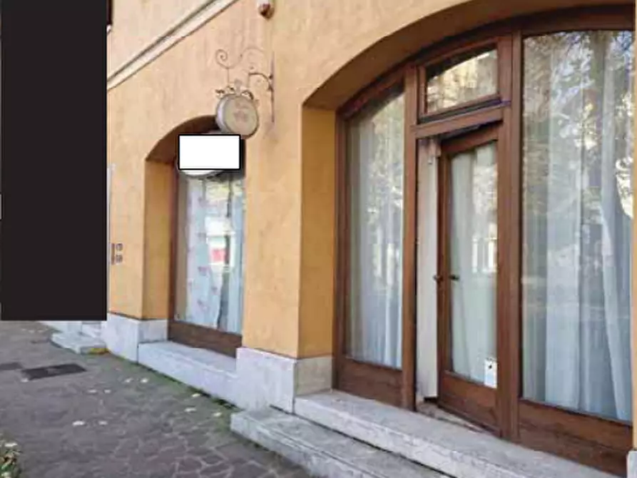 Immagine 3 di Negozio in vendita  in Corso Giuseppe Mazzini a Montebelluna