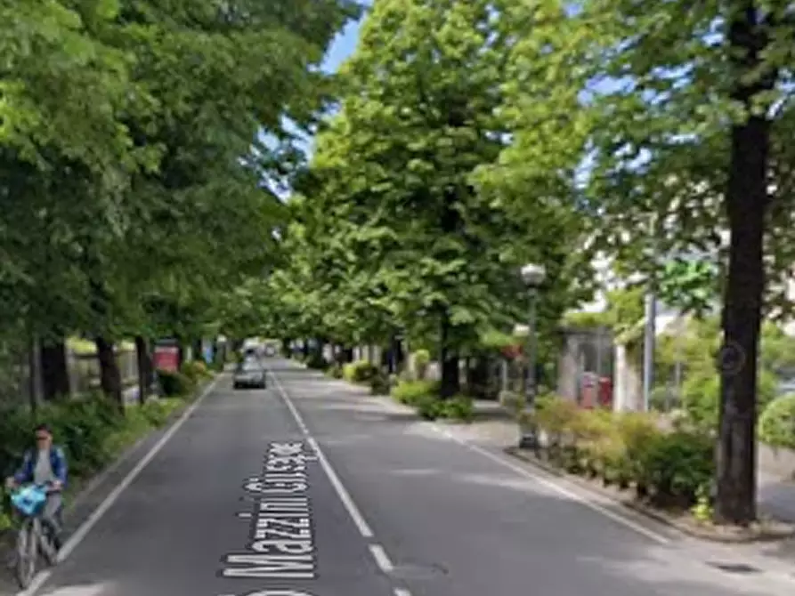 Immagine 4 di Negozio in vendita  in Corso Giuseppe Mazzini a Montebelluna