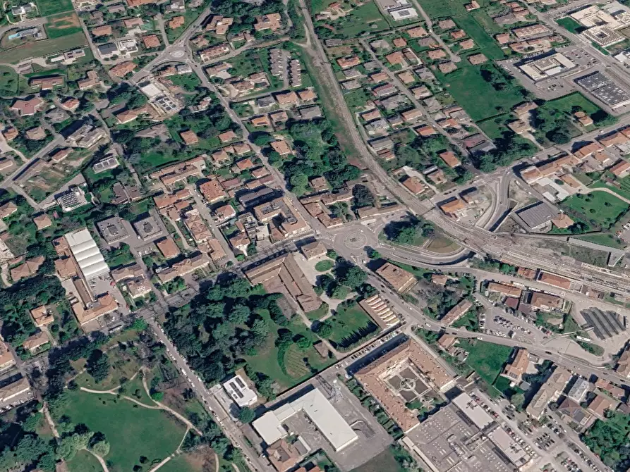 Immagine 6 di Negozio in vendita  in Corso Giuseppe Mazzini a Montebelluna