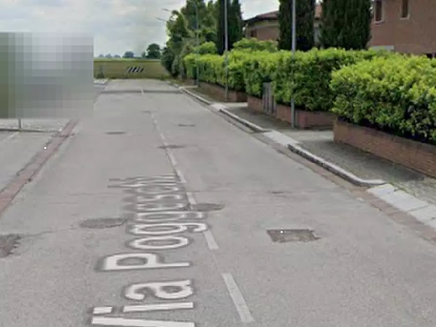 Immagine 7 di Posto auto in vendita  in via Poggeschi a San Giovanni In Persiceto