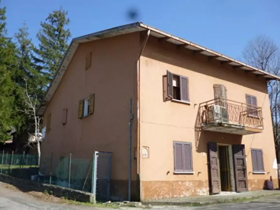 Immagine 2 di Appartamento in vendita  in Frazione Baigno a Camugnano