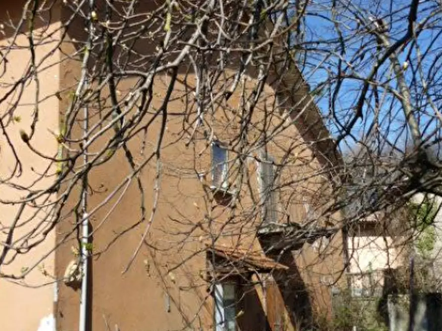 Immagine 3 di Appartamento in vendita  in Frazione Baigno a Camugnano