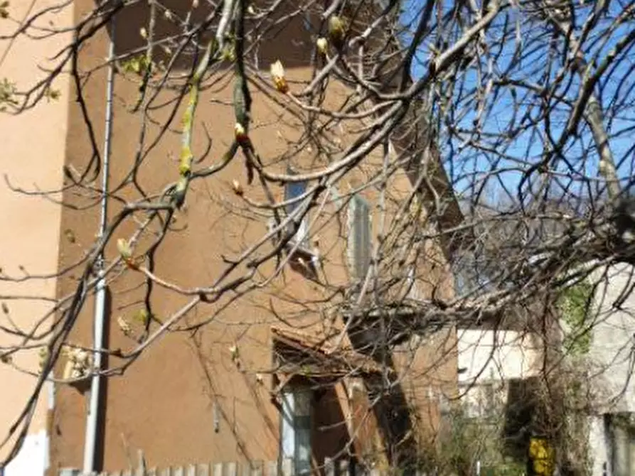 Immagine 5 di Appartamento in vendita  in Frazione Baigno a Camugnano