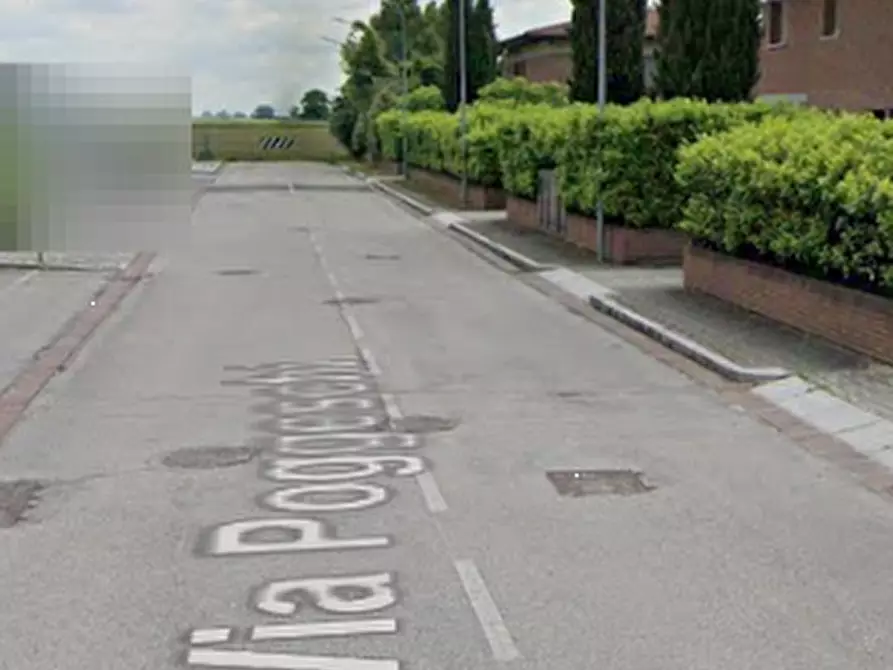 Immagine 7 di Posto auto in vendita  in via Poggeschi a San Giovanni In Persiceto