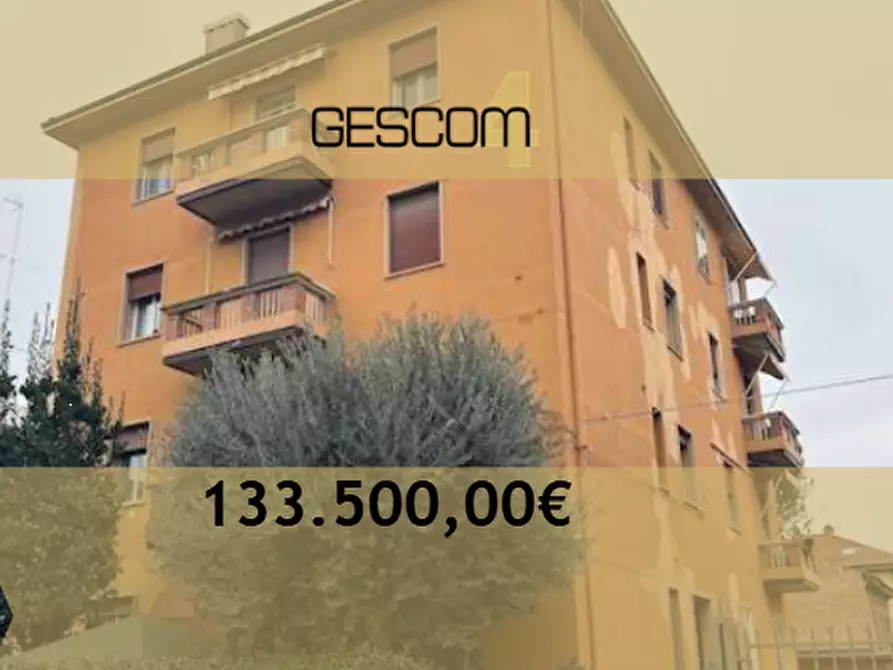 Immagine 1 di Appartamento in vendita  in Via Dionisio Calvart a Bologna