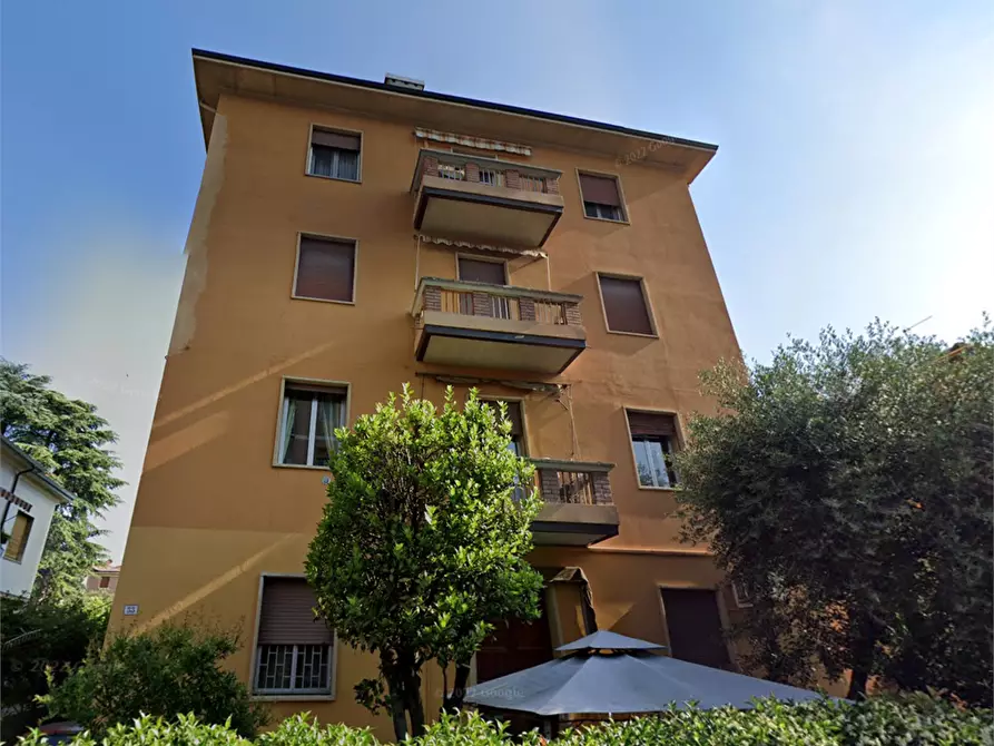 Immagine 5 di Appartamento in vendita  in Via Dionisio Calvart a Bologna