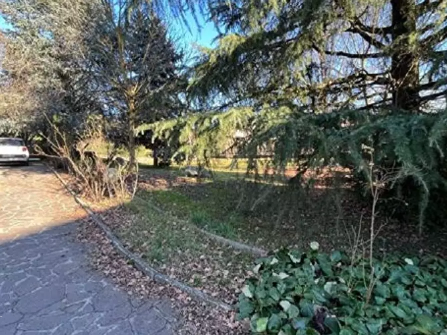 Immagine 6 di Villa in vendita  in Via Leonardo da Vinci a Costa Masnaga