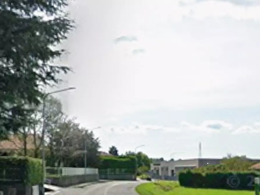 Immagine 13 di Villa in vendita  in Via Leonardo da Vinci a Costa Masnaga