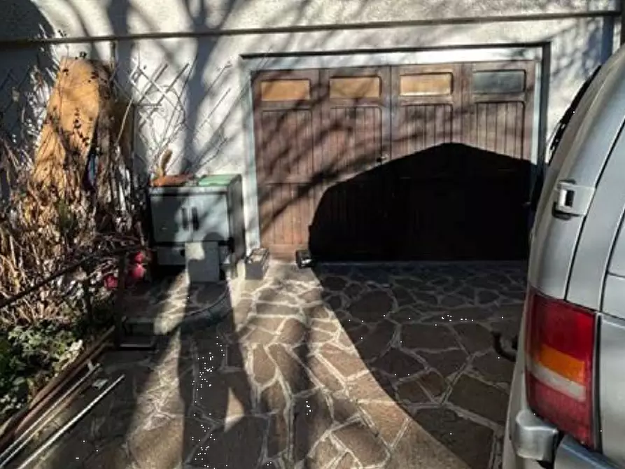 Immagine 9 di Villa in vendita  in Via Leonardo da Vinci a Costa Masnaga