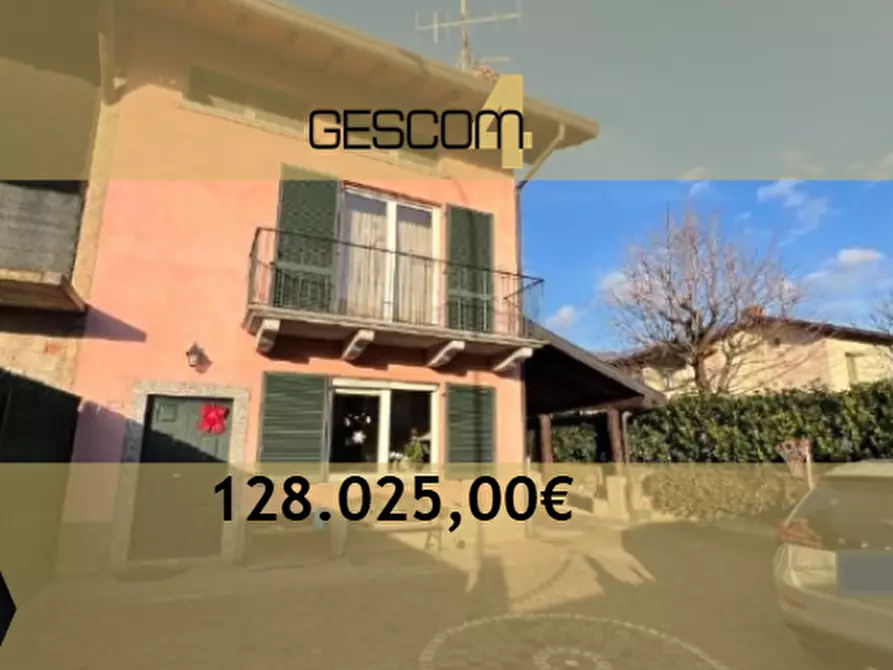 Immagine 1 di Porzione di casa in vendita  in Via Castello a Annone Di Brianza