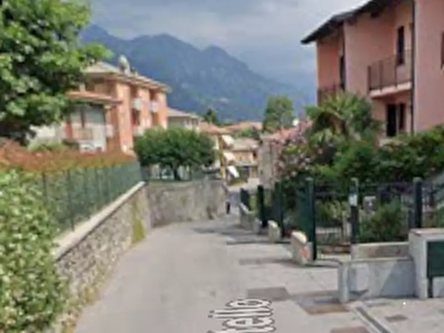Immagine 6 di Porzione di casa in vendita  in Via Castello a Annone Di Brianza