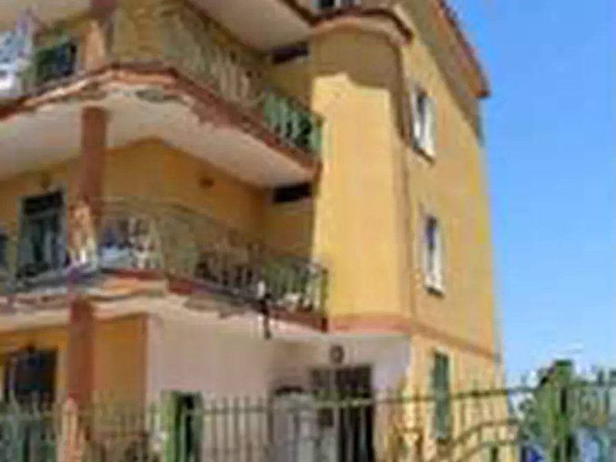 Immagine 9 di Appartamento in vendita  in Via Caltanissetta a Castel Volturno
