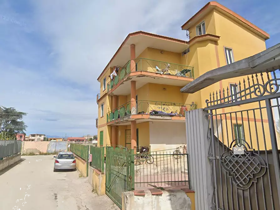 Immagine 10 di Appartamento in vendita  in Via Caltanissetta a Castel Volturno