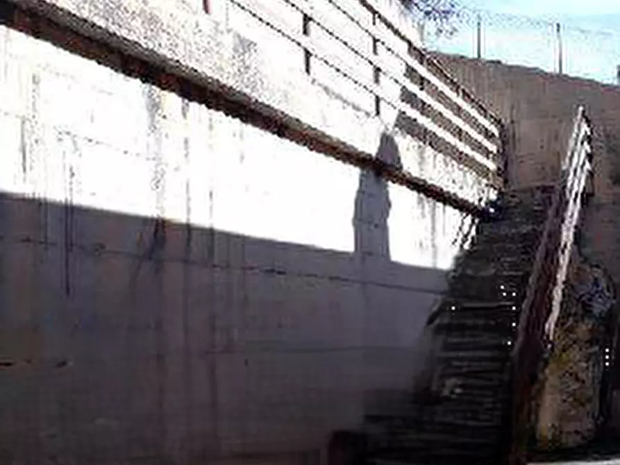 Immagine 10 di Stabile in vendita  in Via Fiume a Castelpetroso