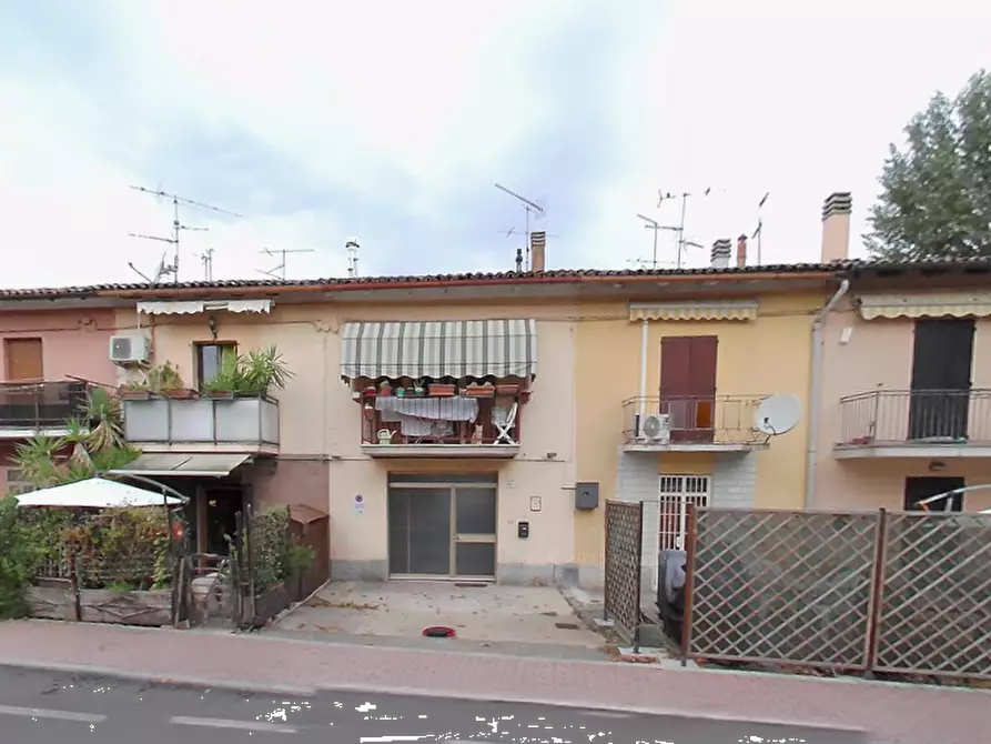 Immagine 4 di Appartamento in vendita  in Via della Pace a Sala Bolognese